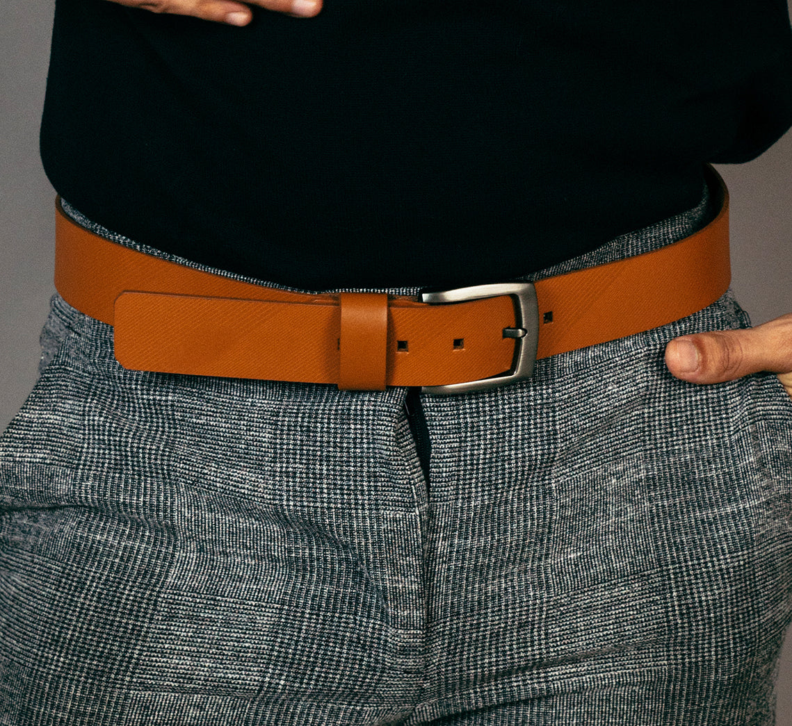 Correa clásica en cuero / Hombre